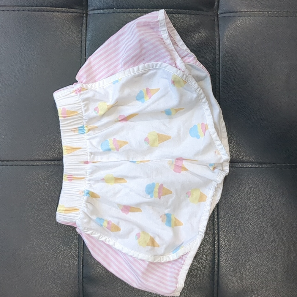 Sal & pimenta ice cream and stripes shorts